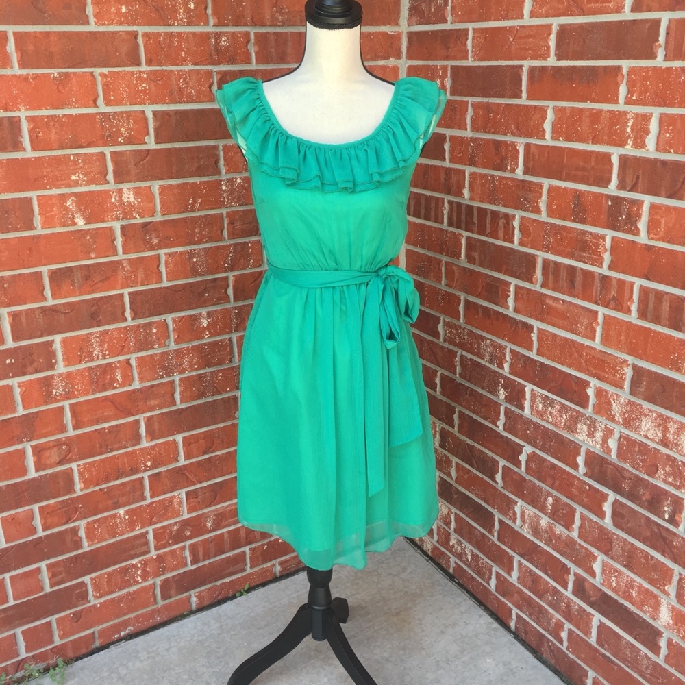 Francesca’s emerald dress
